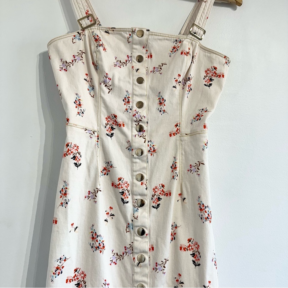 Finders Keepers Frankie Midi Dress in Nude Floral snap button front overalls - Picture 5 of 11